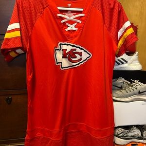 Red KC Chiefs top, size large.